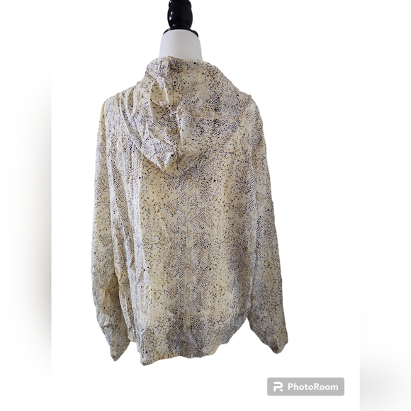 Lightweight jacket packable - Picture 3 of 10